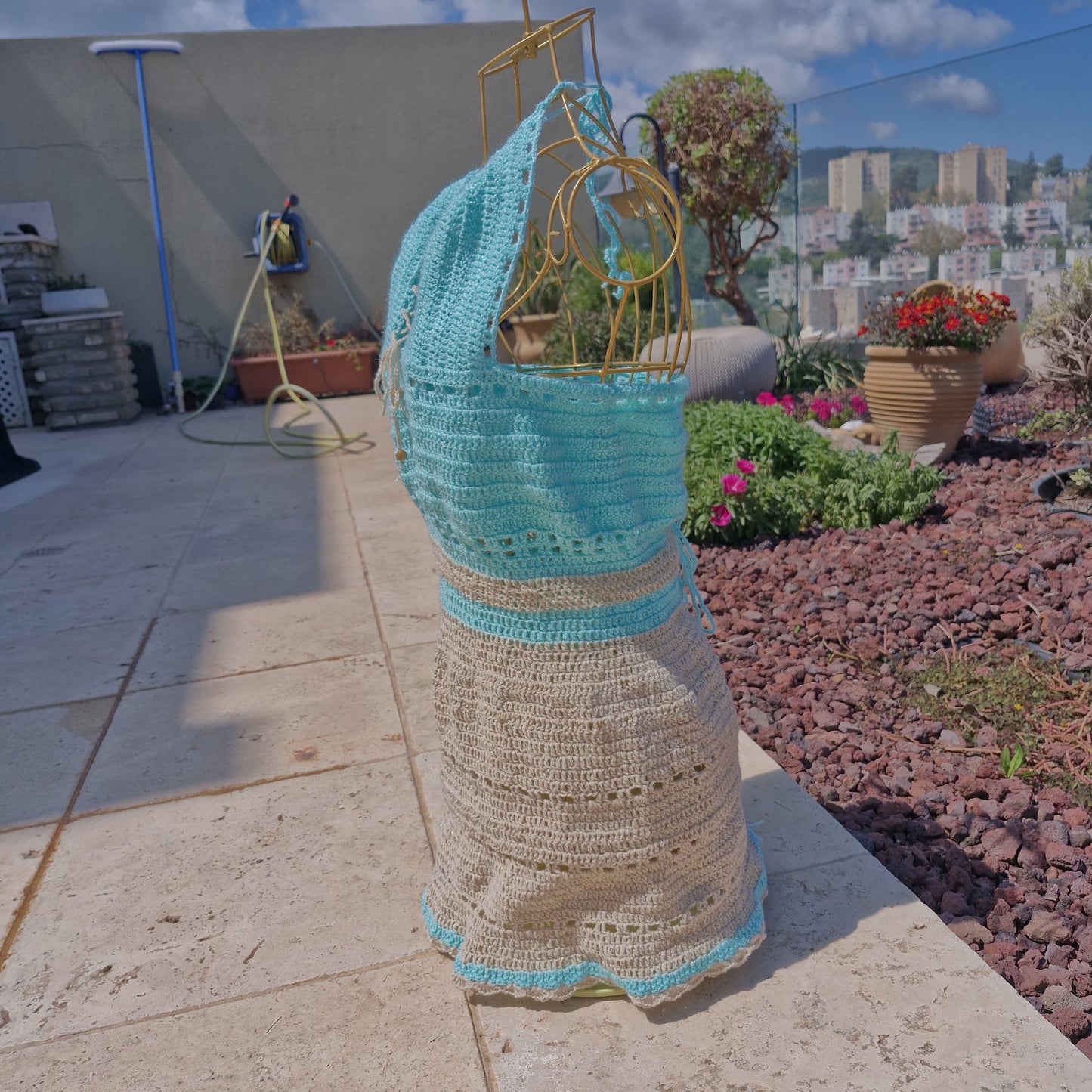שמלת קרושה בעבודת יד ירוק מנטה