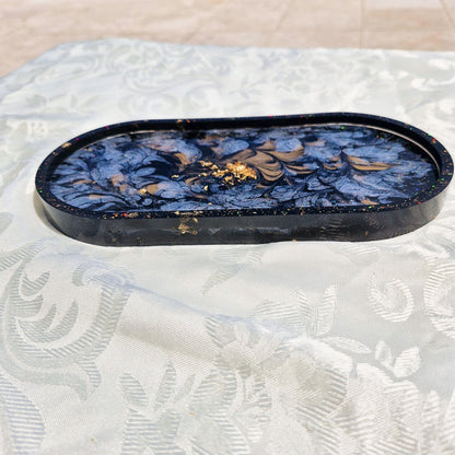 ארגונית נוי שחורה