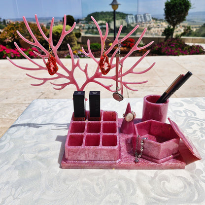 ארגונית איפור ותכשיטים