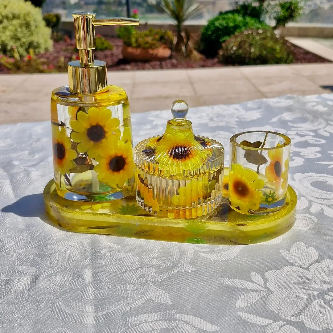 אביב באמבט בעיצוב פרחים צהובים