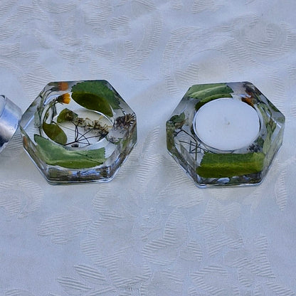 פמוטי משושה בגווני ירוק וסגול