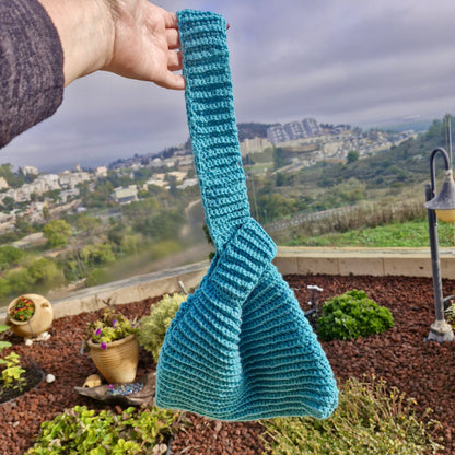 תיק סרוג כחול