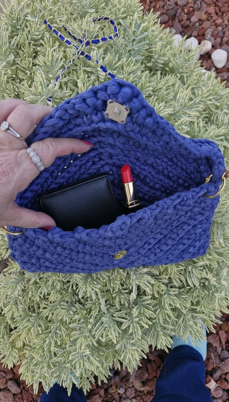 תיק מעטפה כחול