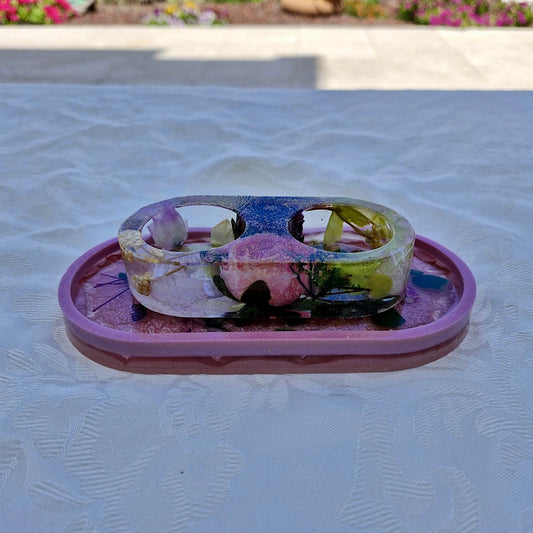 פמוטים על מגש בגוון ורוד פורח