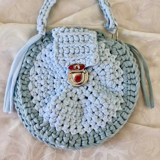 תיק יד עגול