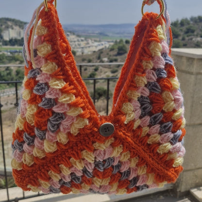 המשולש הכתום