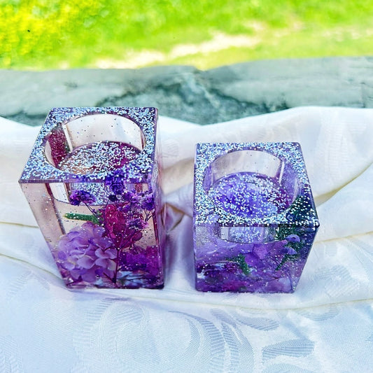 פמוטי יער בעיצוב סגול נוצץ