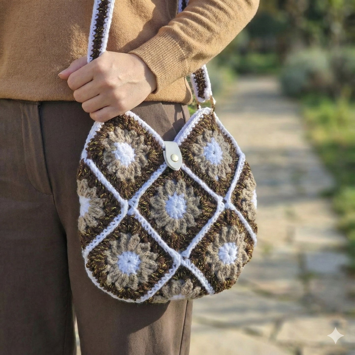 תיק סל אביבי בגווני אדמה