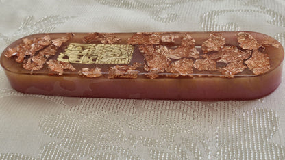 בית מזוזה נגיעות כתומות