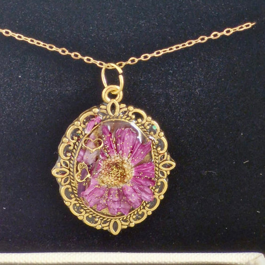 שרשרת מוזהבת 4