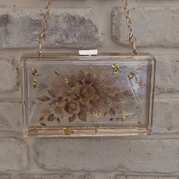 תיק אקרילי ייחודי בעיצוב פרחוני שקוף Golden Blossom