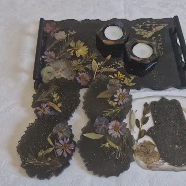 מארז אירוח Midnight Bloom